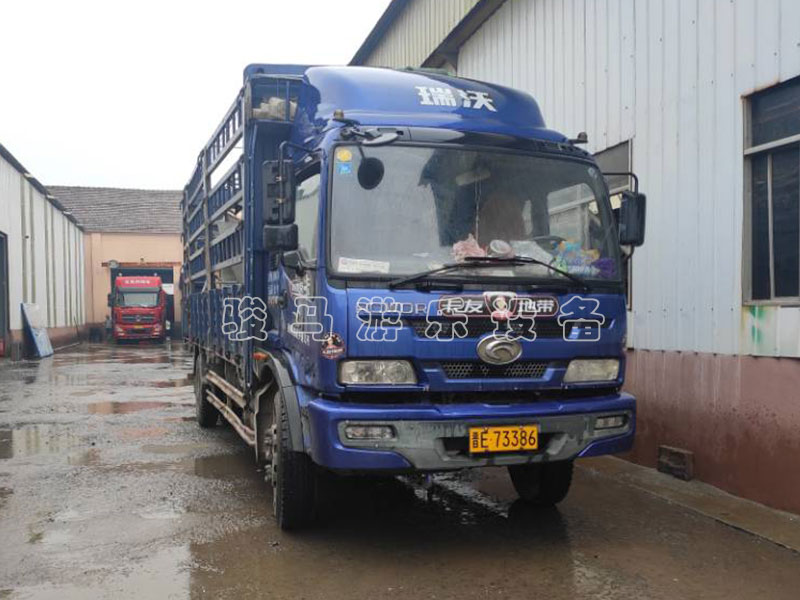 山西晋城户外拓展器材，网红桥发货两车